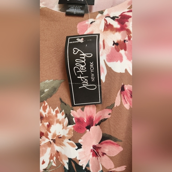 Pink and Brown Floral Bodysuit with Sleeveless Design - Picture 4 of 4